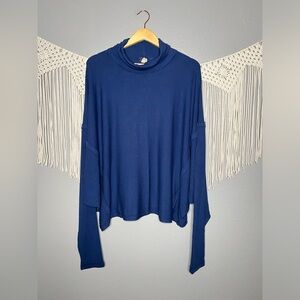 We The Free Alameda Pullover in Blue Size Large